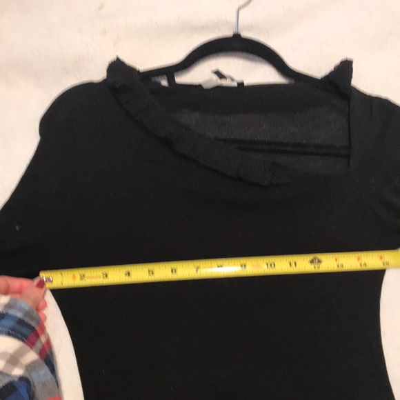 💯authentic Gucci asymmetrical shoulder top 💯silk - Picture 7 of 9